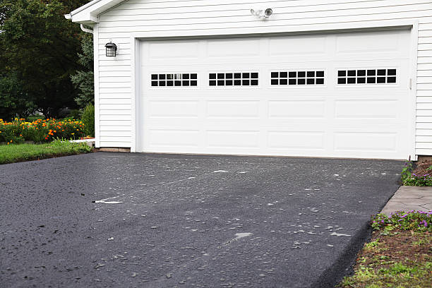 Best Property Management Cleanouts  in Whitesboro, AL
